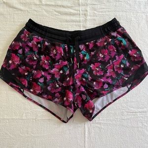 Lululemon “Hotty Hot” short, first gen with drawstring waist, size 10